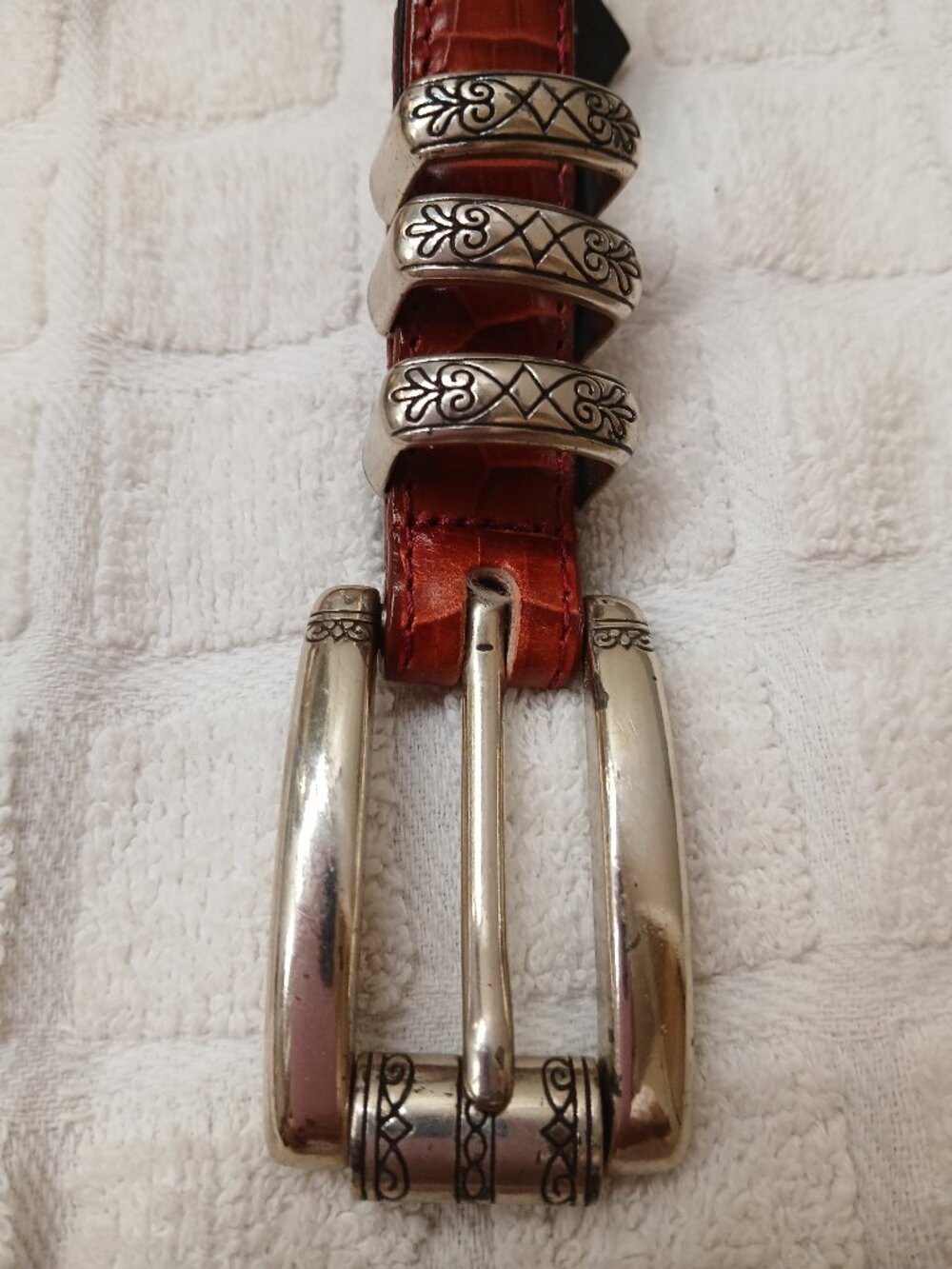 Brighton Dark Red Croc-Embossed Leather Belt with Silver Tone Buckle